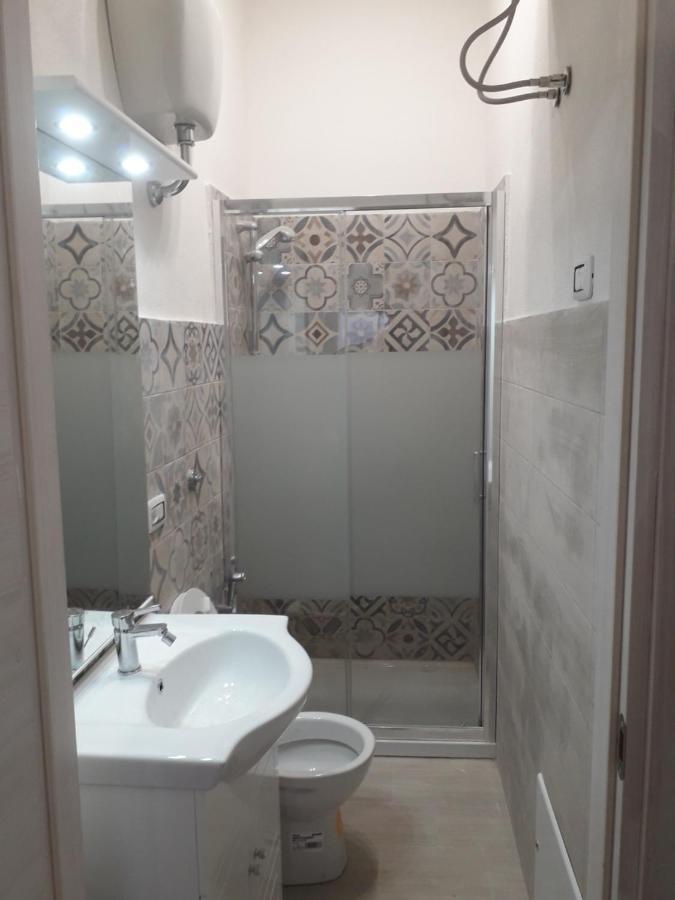 Apartment Central! Terrace! Easy Parking! *